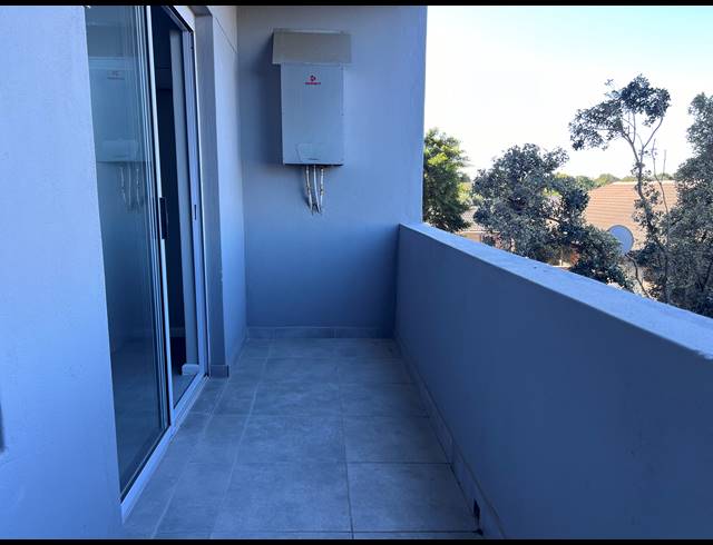 1 BEDROOM APARTMENT TO LET IN TABLE VIEW